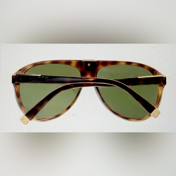 New Men’s Dsquared2 Sunglasses - Picture 4 of 15